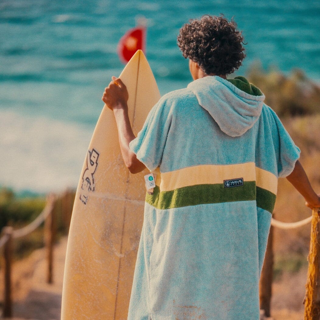 AirLite Poncho EXITSURF - Exclusive Limited Edition Style Ponchos WAVE HAWAII