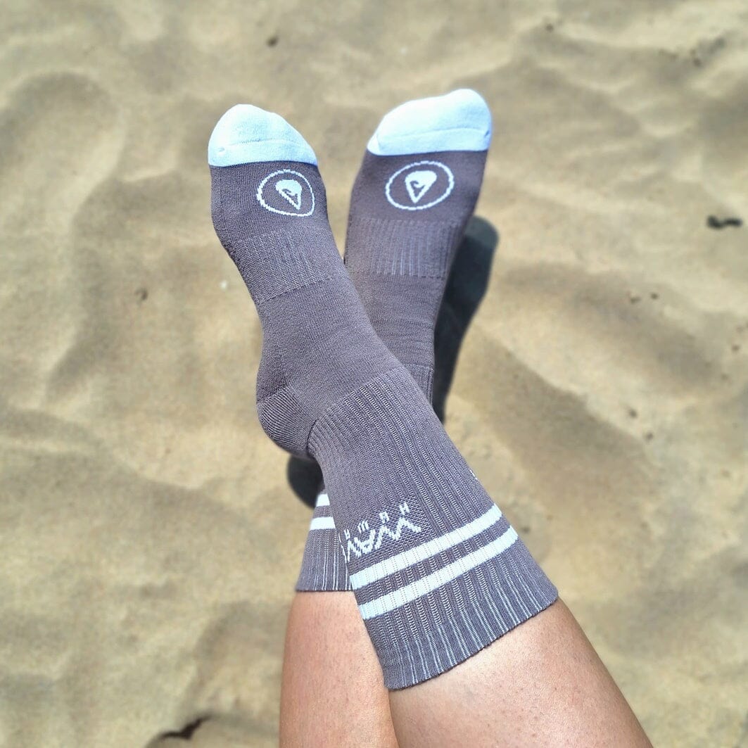 Crew Socks Stripes + Logo grey Socken WAVE HAWAII