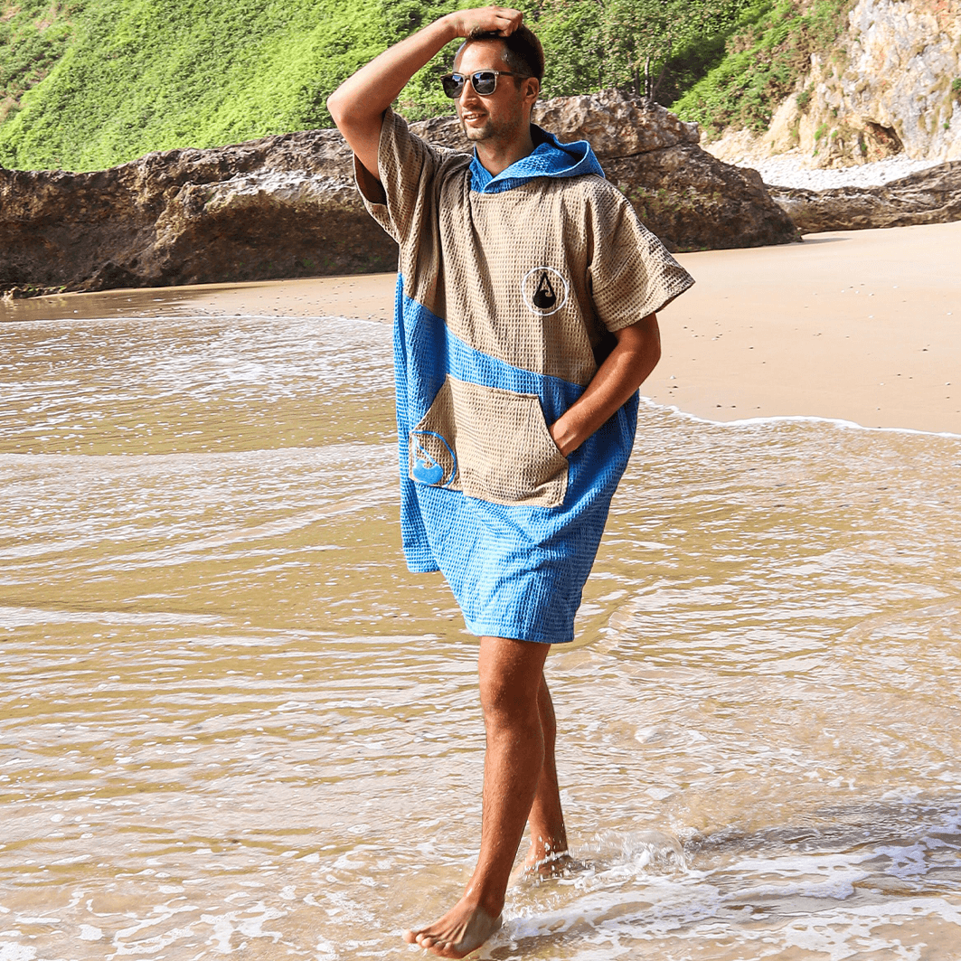 WAVE HAWAII Travel Poncho Lighd Travel Ponchos WAVE HAWAII